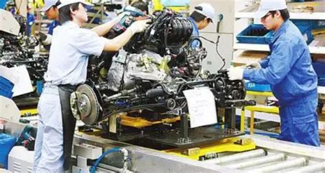 汽车生产制造厂那个车间的工种相对轻松且工资适中-百度经验