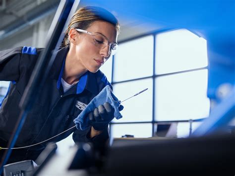 OIL CHANGE | Garcia Cadillac of Albuquerque