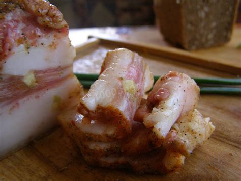 Сало вареное в пакете рецепт с фото пошагово - 1000.menu