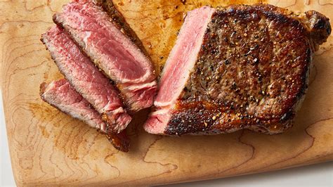 How to Cut Steak Against the Grain - The New York Times