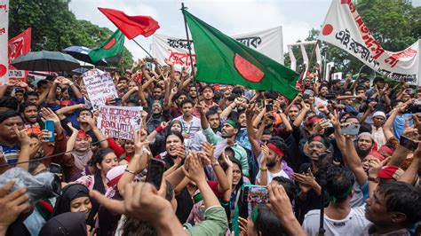 Roaring Back After Crackdown, Bangladesh Protesters Demand Leader’s ...