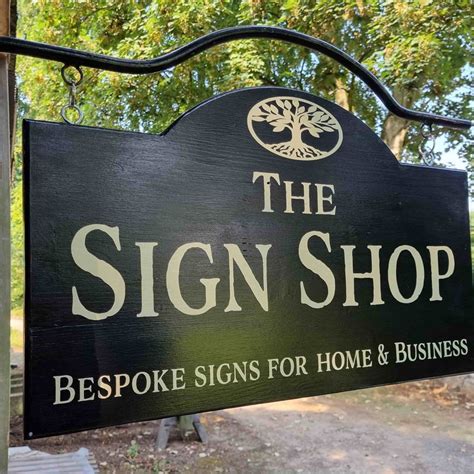 Shop Sign 的图像结果