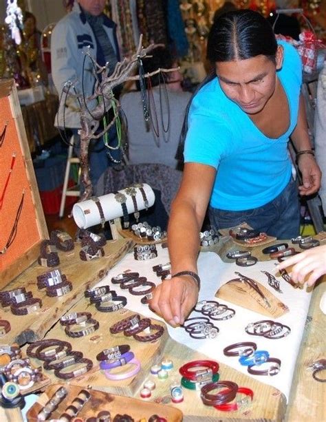 Kunsthandwerkermarkt im Frühjahr, An der Autobahn 60, 68789 Sankt Leon ...