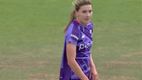 Annabel Sutherland 3 wickets vs Manchester Originals Women | NOSW vs ...