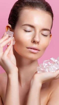 Benefits Of Rubbing Ice Cubes On Face Daily For 2 Minutes