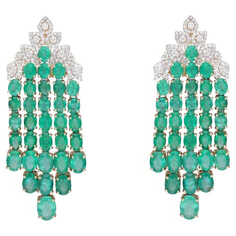 Natural Emerald and diamond earring 14k gold For Sale at 1stDibs
