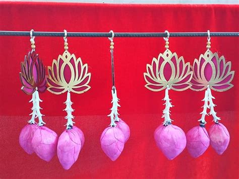 Lotus Hangings for Decoration MDF Floral Wall Hangings with Golden ...