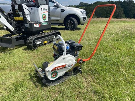 Using a Wacker Plate UK 的图像结果