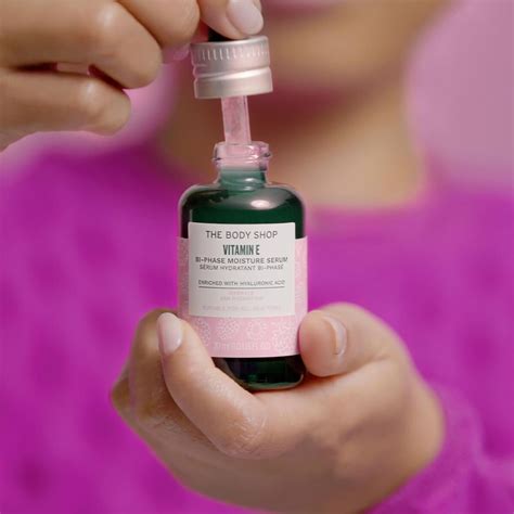 Instant Hydration for Indian Summers: The Power of Face Mists & Serums