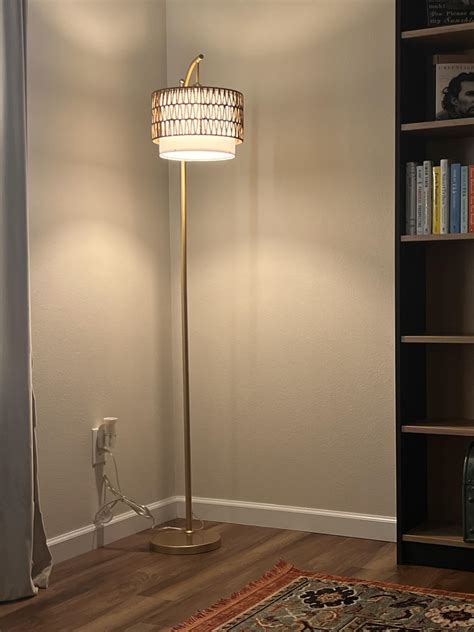 42 Floor Lamp Ideas for Stylish Living Room Lighting - Addicted To ...