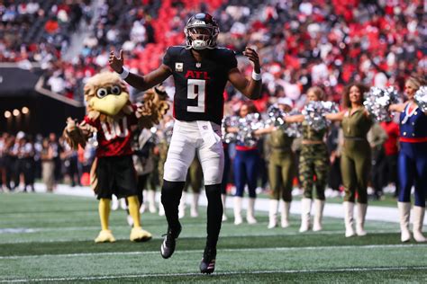 What Happened to Michael Penix Jr.? A Look at Why Kirk Cousins Is ...