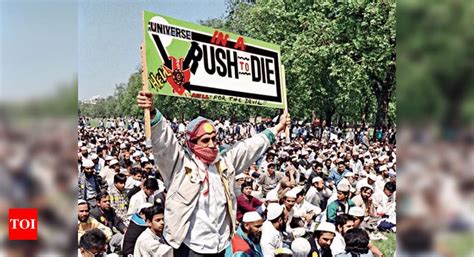 Satanic Verses: Why the name ‘Satanic Verses’ offends Muslims - Times ...