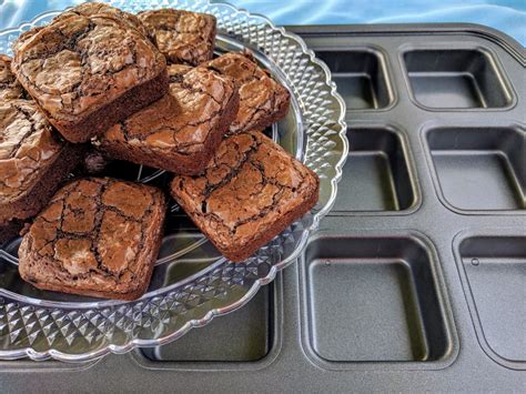 how to cook brownies in pampered chef brownie pan