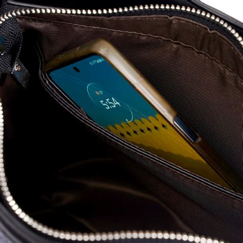 Raya Bucket Bag Online - Premium Sling Bag | Nestasia