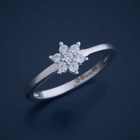 Minimalist Silver Rings – Sleek & Timeless Styles