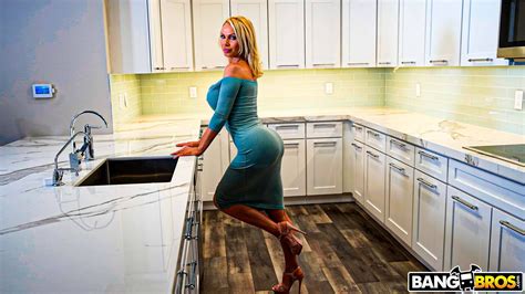 Nikki Benz : r/ClassyPornstars