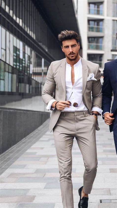 Unique Suits for Men 的图像结果