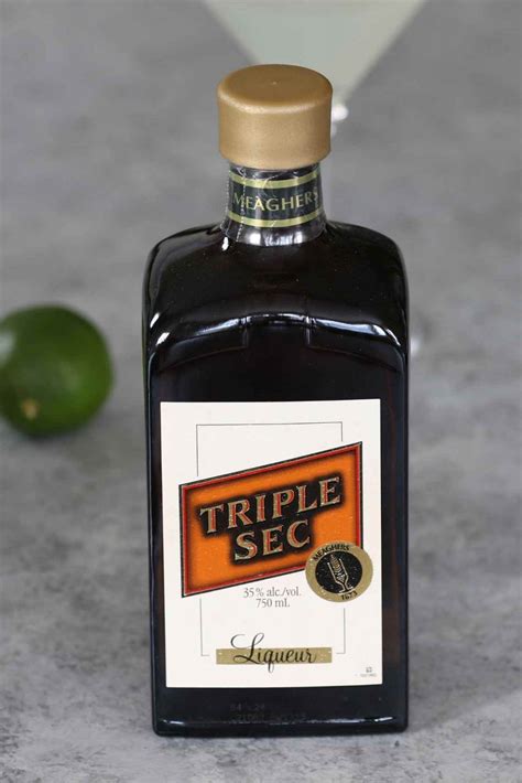 8 Types of Triple Sec for Margaritas - A Spectacled Owl