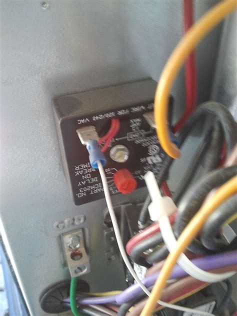 Goodman AC Unit Will Not Turn On 的图像结果