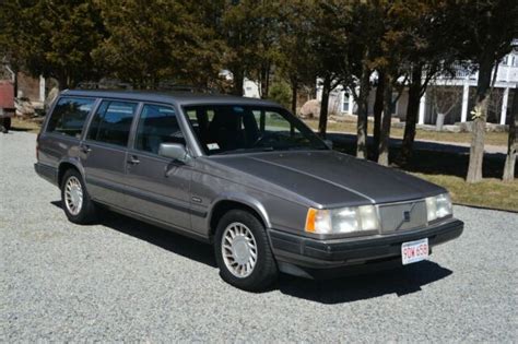 Classic flagship Volvo station wagon in excellent running condition ...