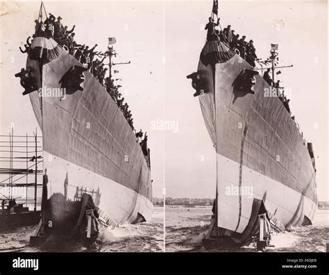 705. Launch of a US Liberty ship 1943 Stock Photo - Alamy