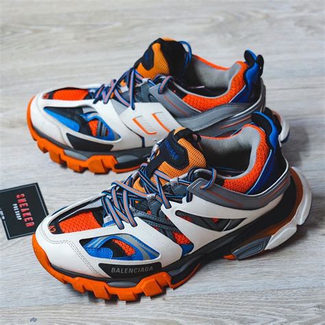 Balenciaga Track Orange/Blue | LINE SHOPPING