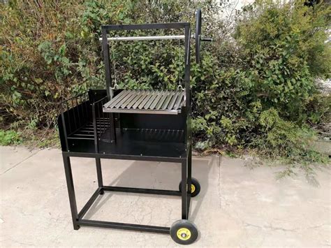 Argentine Style Grills Charcoal Grill with Adjustable Grill Grate