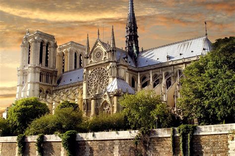 Notre Dame Cathedral Wallpapers - Top Free Notre Dame Cathedral ...