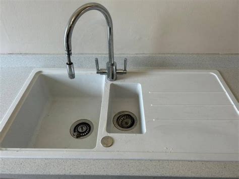 Image result for Howdens Handless Kitchen