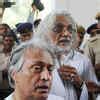 Amjad Ali Khan and Muzzafar Ali at the funeral of Mansoor Ali Khan ...