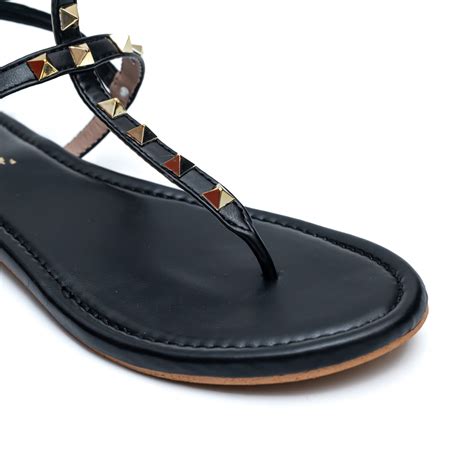 T Strap Studded Sandals - Black – Dapperfeet