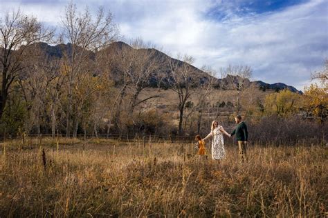 Mini Session at South Mesa Trailhead in Boulder Colorado | Heirloom ...