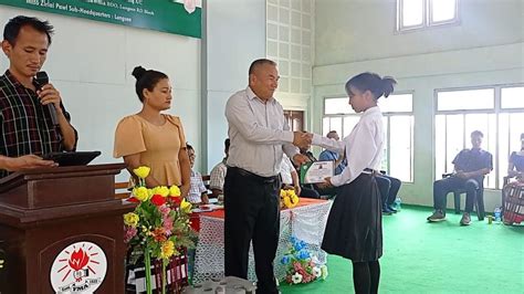 OFF-screen' hun nei tam leh lehkhabu chhiar tam a pawimawh - CLP Leader