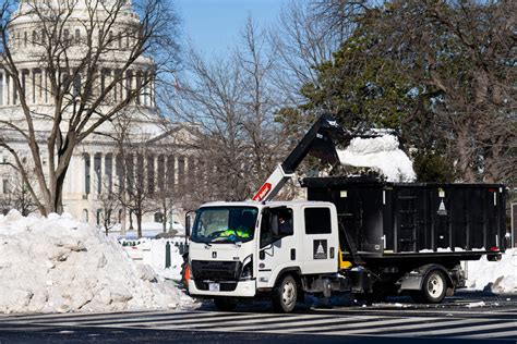 Wrap-up: Senate plows spending work back to the House - Roll Call