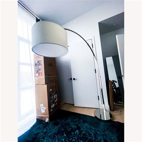 West Elm Overarching Linen Shade Floor Lamp - AptDeco
