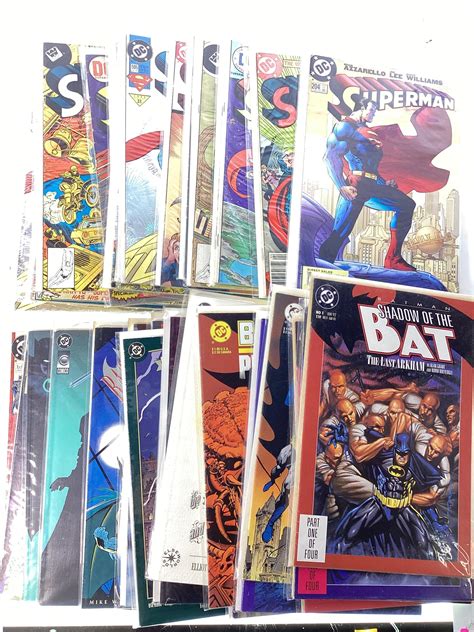 Lot - (34) DC Comics Batman & Superman Comic Books