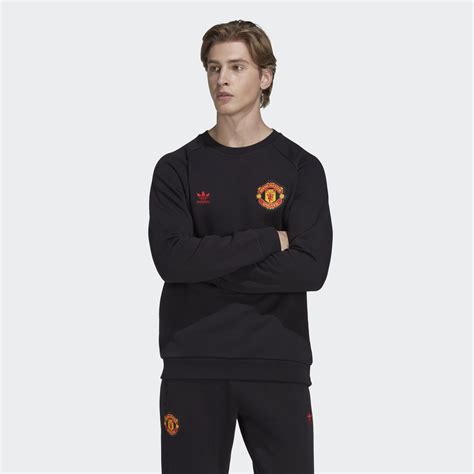 Manchester United Essentials Trefoil Sweatshirt - Black - Football ...