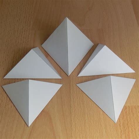 Net of a Triangular Pyramid 的图像结果