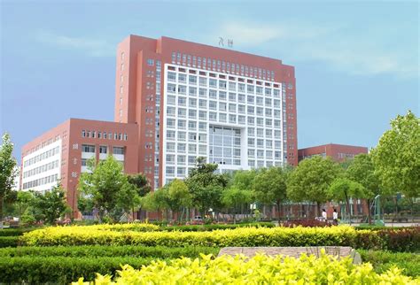 徐州建筑工程技术学院，徐州建筑学院将与哪个学院合并