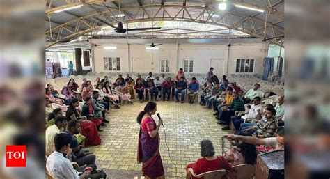 Epilepsy support group helps people through life’s journey & fight ...