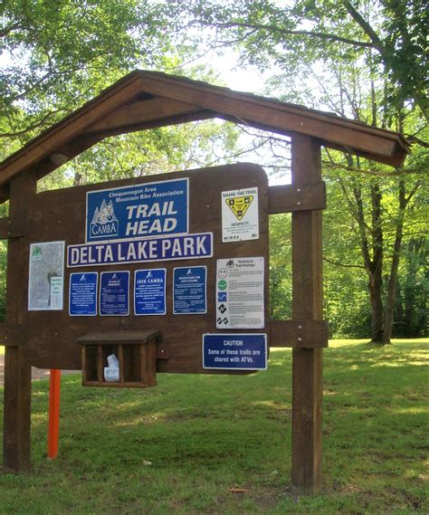 Camping Delta Lake Campground - Lake Superior Circle Tour