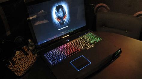 Alienware Launches the M17x Gaming Laptop - GameSpot