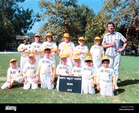 DIE BAD NEWS BEARS, (hintere Reihe): Erin Blunt, Alfred Lutter III ...