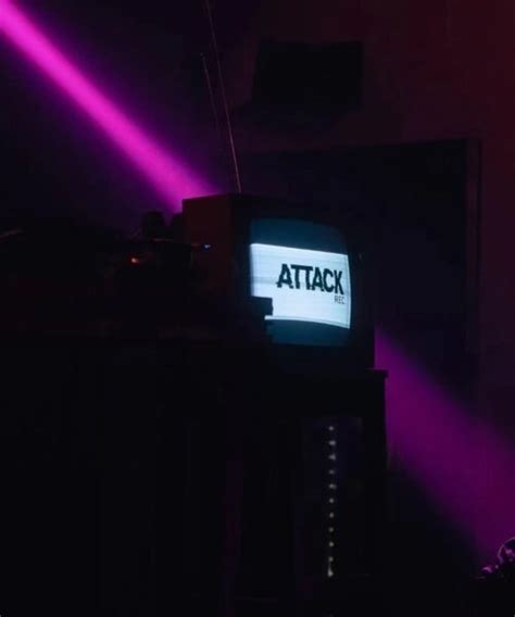 Techno Record Labels 的图像结果