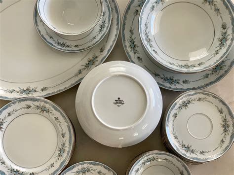 Mikasa Fine China, Vintage Mikasa Roslyn Pattern, Mikasa 5650, Vintage ...