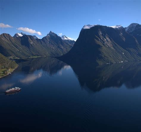 TOURIST CINEMA - VIEW THE FJORDS (2026) All You Need to Know BEFORE You ...