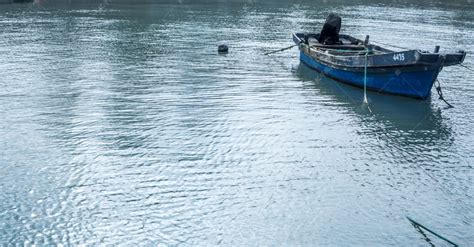 中国渔民赴南沙捕鱼可获补贴13万元 已严控黄岩岛_手机新浪网