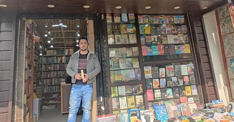 How this bookshop in Srinagar used discounts and delivery innovations ...