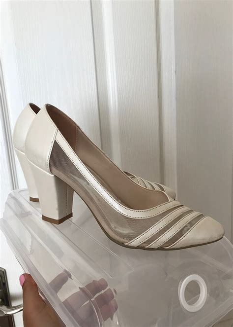 Krem Rengi Tül Detaylı Topuklu Ayakkabı Diğer Stiletto %20 İndirimli ...