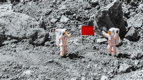 我国计划在2030年前实现中国人首次登陆月球_凤凰网资讯_凤凰网